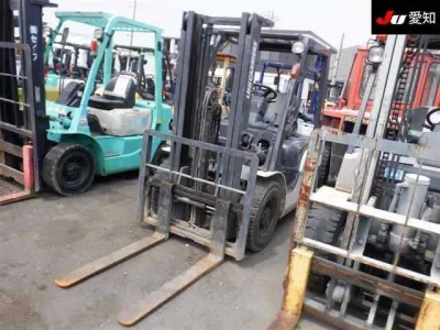 Nissan FORKLIFT