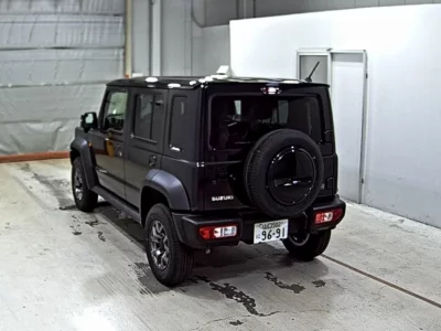 Suzuki JIMNY NOMADE