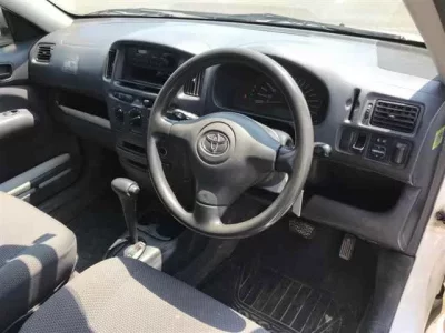 Toyota SUCCEED