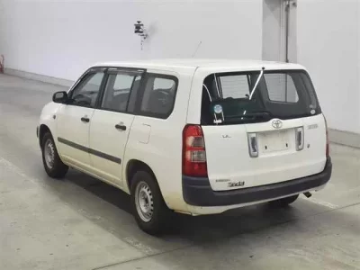 Toyota SUCCEED