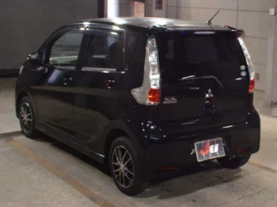 Mitsubishi EK CUSTOM