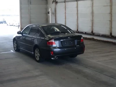 Subaru LEGACY B4