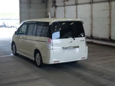 Honda STEP WAGON