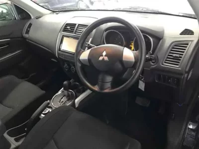 Mitsubishi RVR