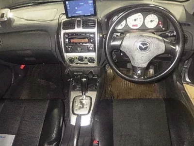 Mazda FAMILIA