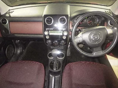 Mazda VERISA