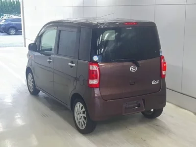 Daihatsu TANTO EXE