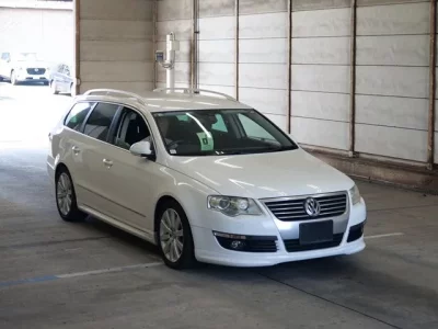 Volkswagen PASSAT VARIANT
