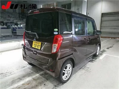 Mitsubishi EK SPACE
