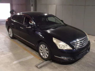 Nissan TEANA