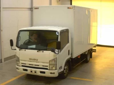 Isuzu ELF
