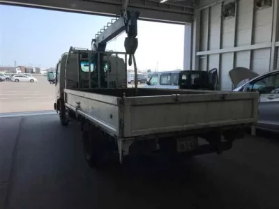 Mazda TITAN