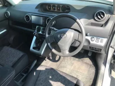 Toyota COROLLA RUMION