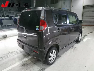 Suzuki MRWAGON