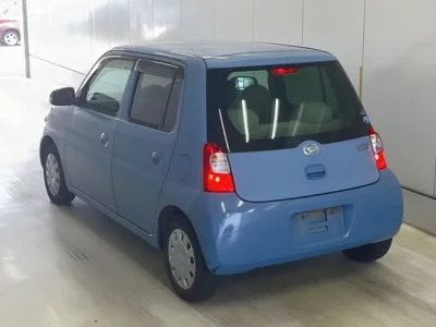 Daihatsu Esse
