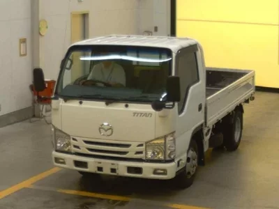 Mazda TITAN