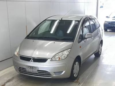Mitsubishi COLT PLUS