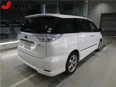 Toyota ESTIMA HYBRID