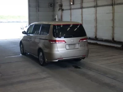 Honda ELYSION