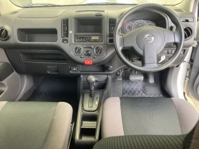 Nissan AD