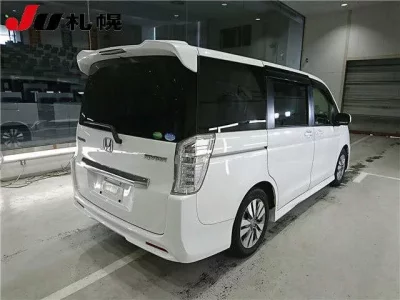 Honda STEP WAGON