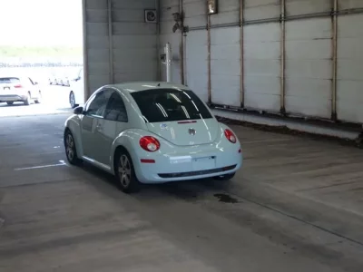 Volkswagen NEW BEETLE