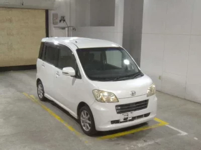 Daihatsu TANTO EXE