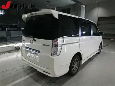 Honda STEP WAGON