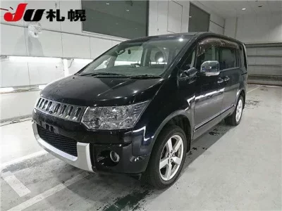 Mitsubishi DELICA D5