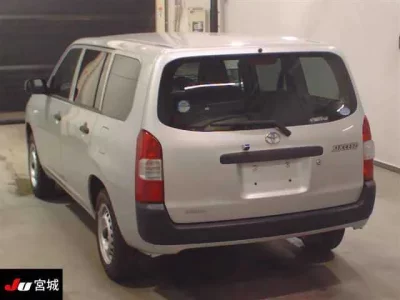 Toyota SUCCEED