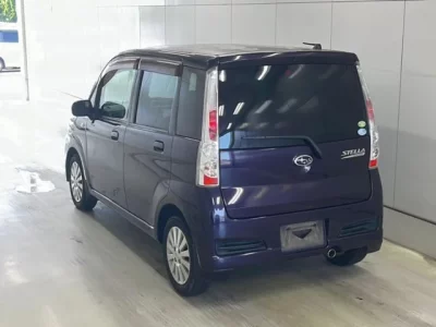 Subaru STELLA