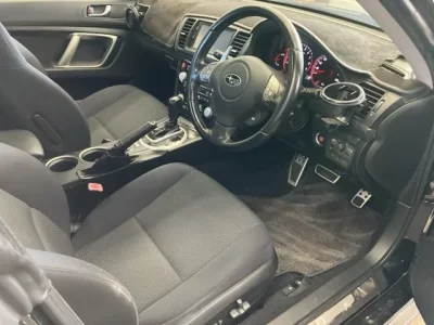Subaru LEGACY B4