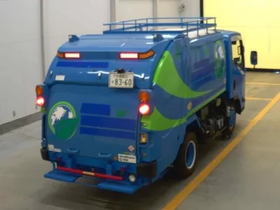 Isuzu ELF