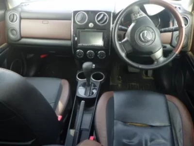Mazda VERISA
