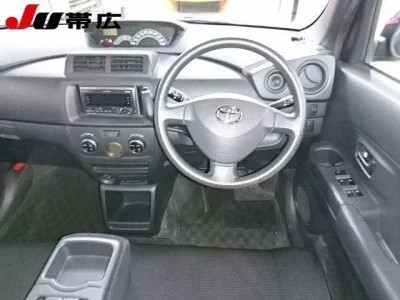 Toyota BB