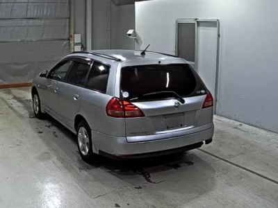 Nissan WINGROAD