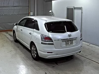 Toyota MARK X ZIO