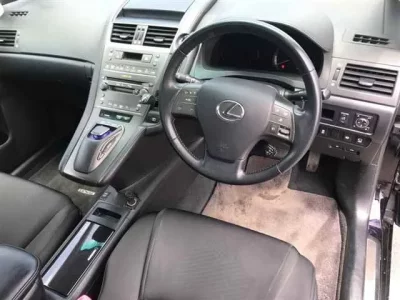 Lexus HS
