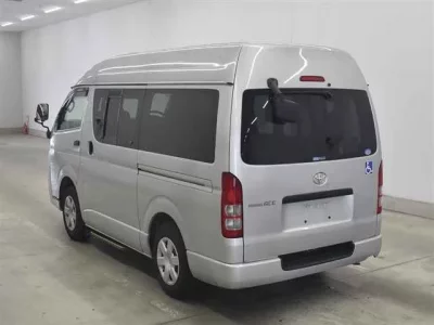 Toyota REGIUS ACE VAN
