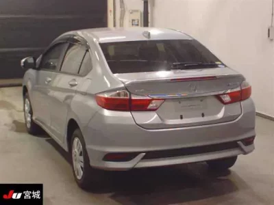 Honda GRACE