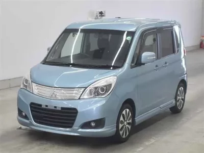 Mitsubishi DELICA D2