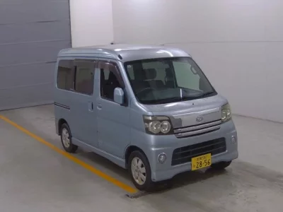 Daihatsu Atrai Wagon