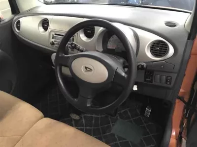 Daihatsu MOVE LATTE