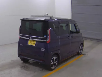Nissan ROOX