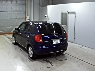 Mazda VERISA