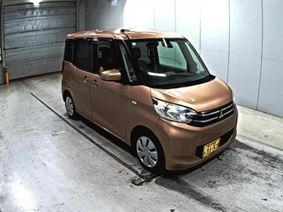 Mitsubishi EK SPACE