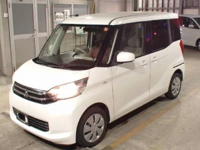 Mitsubishi EK SPACE