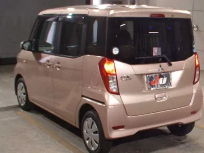 Mitsubishi EK SPACE