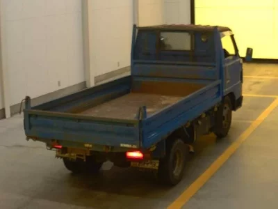 Mazda TITAN