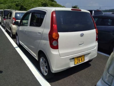 Daihatsu MIRA